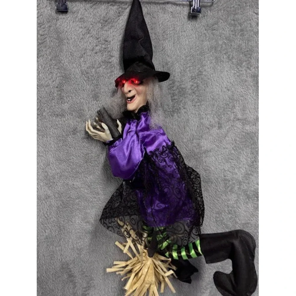 Sunstar Industries 2014 The Gothic Collection Animated Witch‎ Halloween Decor